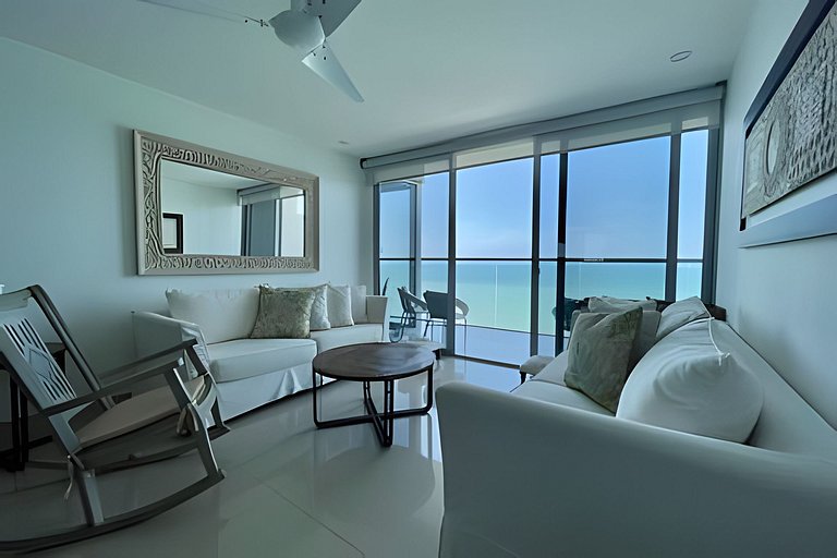 Lujoso Apto de 2 Hab en piso 20 - Morros City