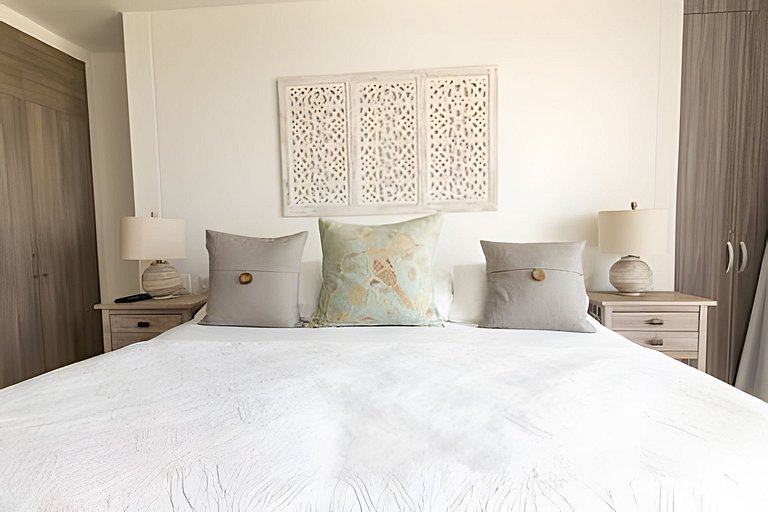 Lujoso Apto de 2 Hab en piso 20 - Morros City