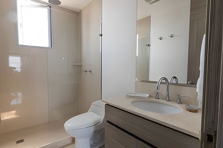 Lujoso Apto de 2 Hab en piso 20 - Morros City