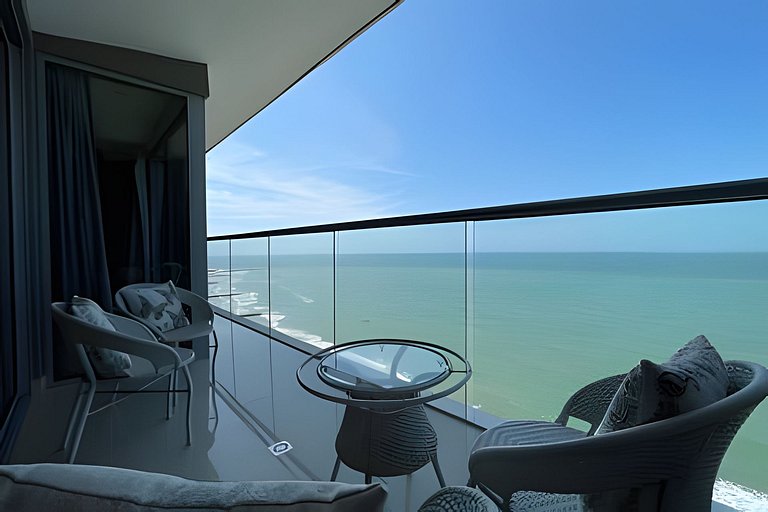 Lujoso Apto de 2 Hab en piso 20 - Morros City