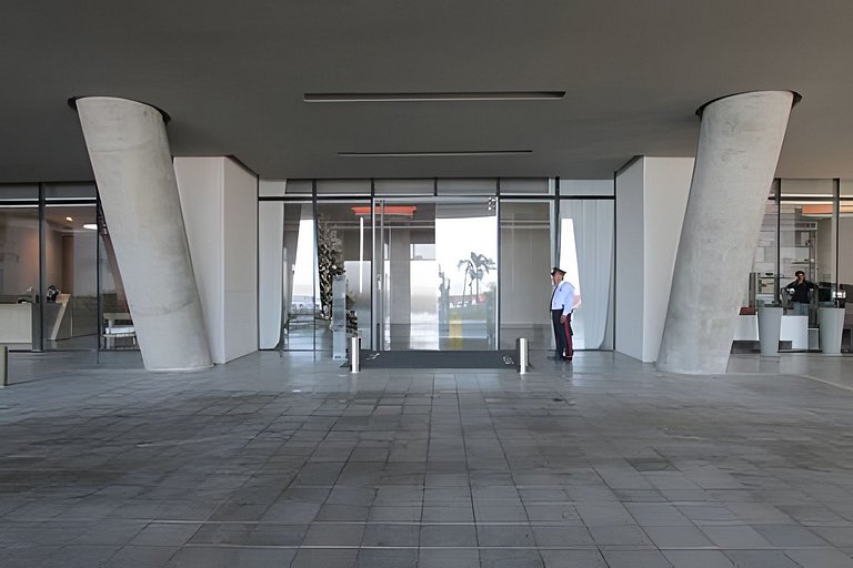 Lujoso Apto de 2 Hab en piso 20 - Morros City