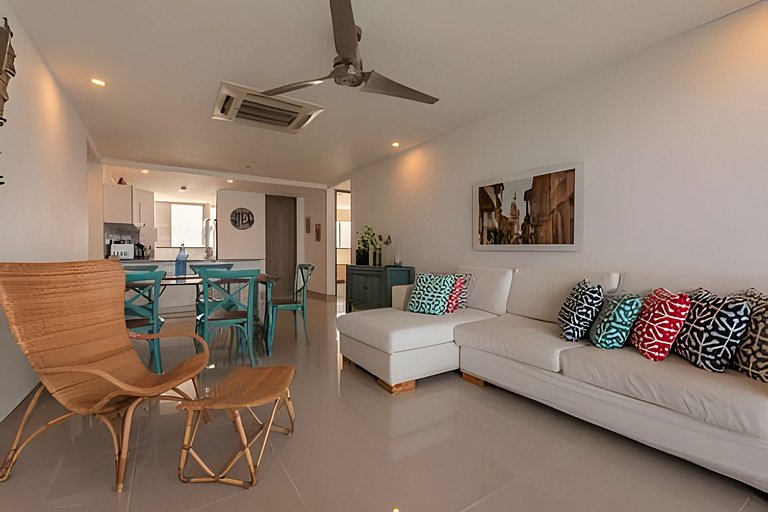 Lujoso Apto de 2 habitaciones en piso 30