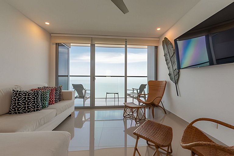 Lujoso Apto de 2 habitaciones en piso 30