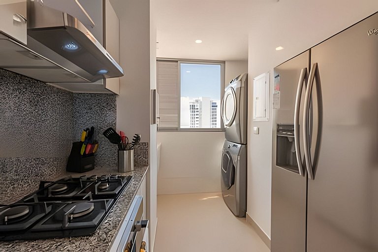 Lujoso Apto de 2 habitaciones en piso 30