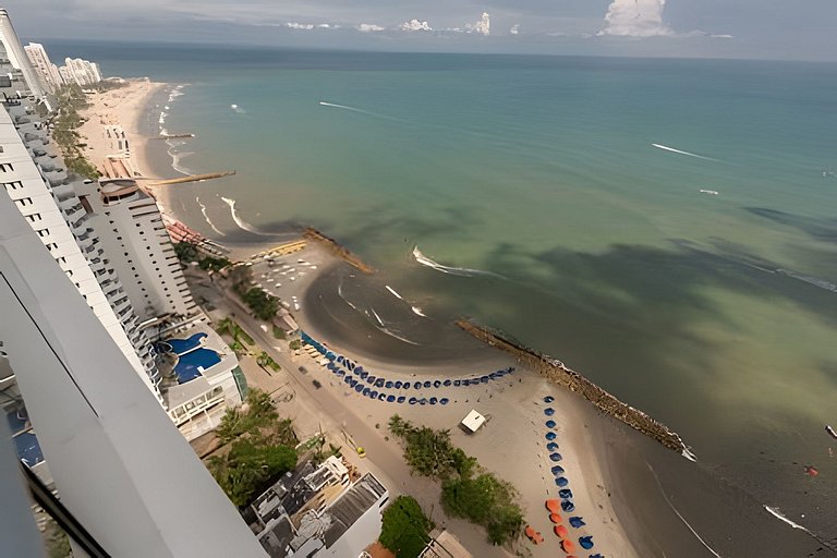 Lujoso Apto de 2 habitaciones en piso 30