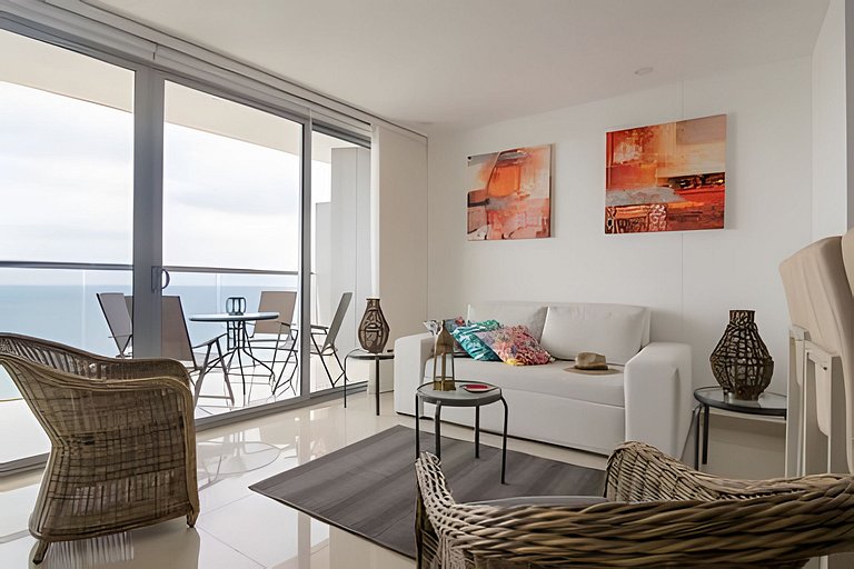 Lujoso Apto de 1 habitacion en piso 29-Morros City