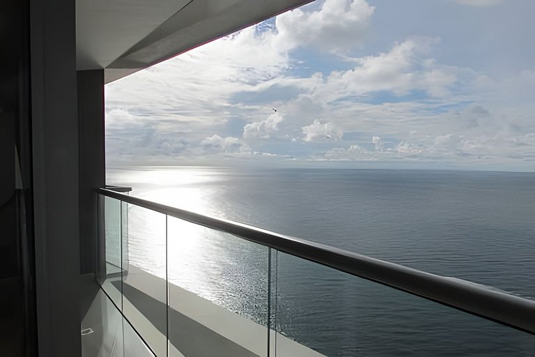 Lujoso Apto de 1 habitacion en piso 29-Morros City