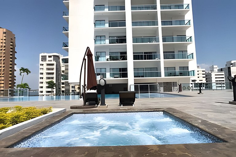 Lujoso Apto de 2 habitaciones en piso 16-Infinitum