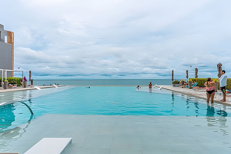 Hermoso Apto 2 Hab Piso 19 en Morros City