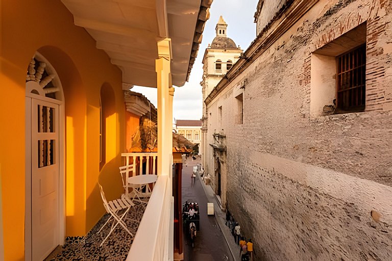 Apto con balcón en en Centro Historico - Zaher G