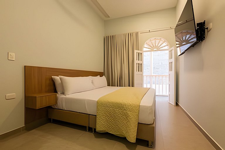 Apto con balcón en en Centro Historico - Zaher G