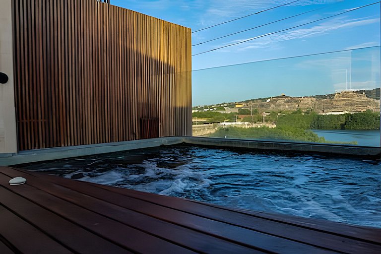 Relaxing New Apt w/ Balcony in Getsemani!