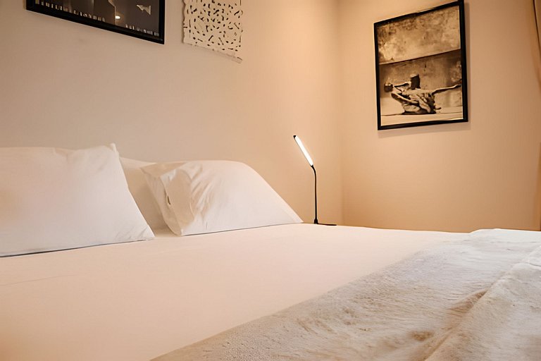 Relaxing New Apt w/ Balcony in Getsemani!