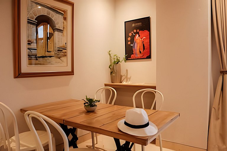 Relaxing New Apt w/ Balcony in Getsemani!