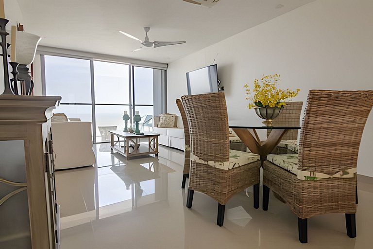 Lujoso Apto de 2 Hab en piso 26 - Morros City