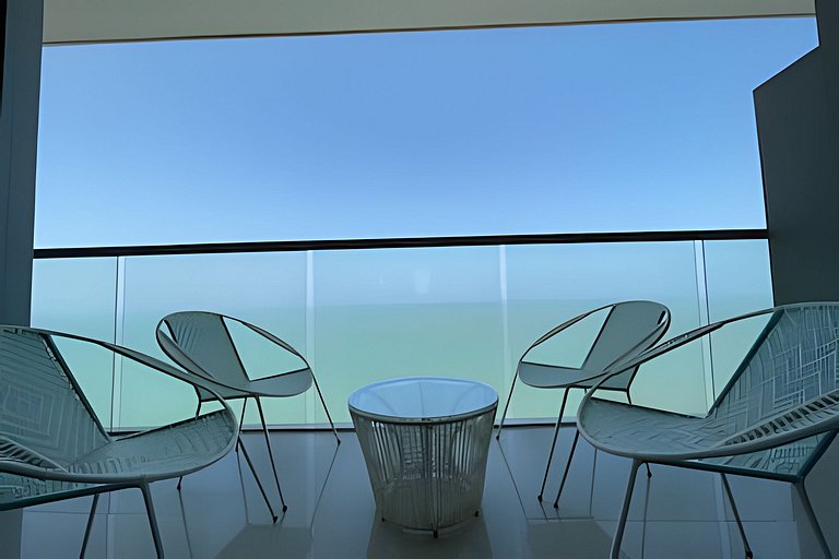 Lujoso Apto de 2 Hab en piso 26 - Morros City