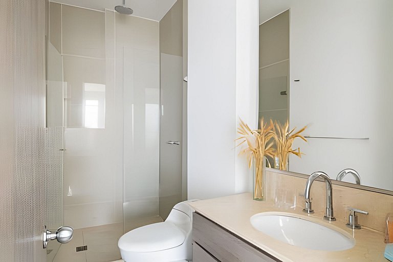 Lujoso Apto de 1 Habitación en Piso 40-Morros City