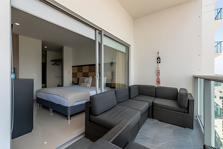 Infinitum - Spectacular sea view 25th floor apt