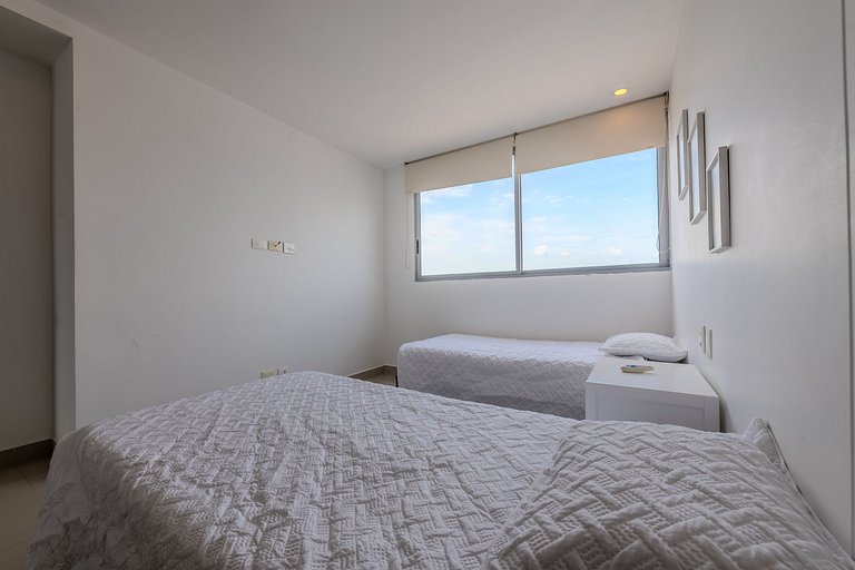 Hermoso Apto 2 Hab Piso 19 en Morros City