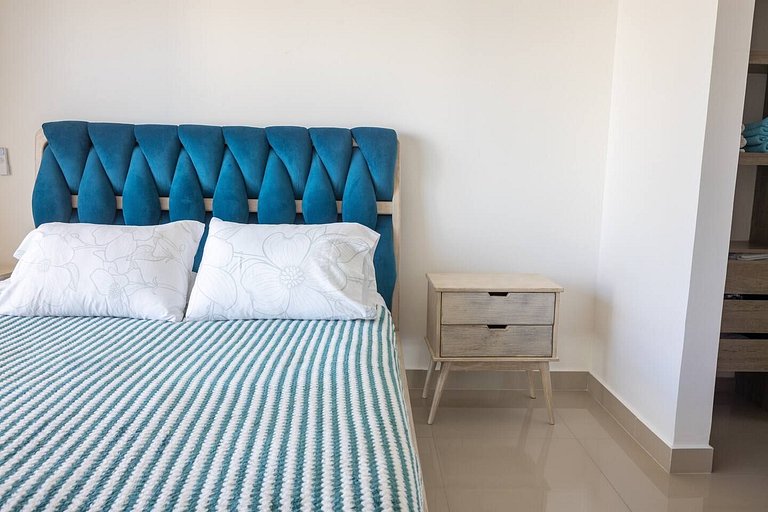 Infinitum Espectacular apto piso 28 vista al mar