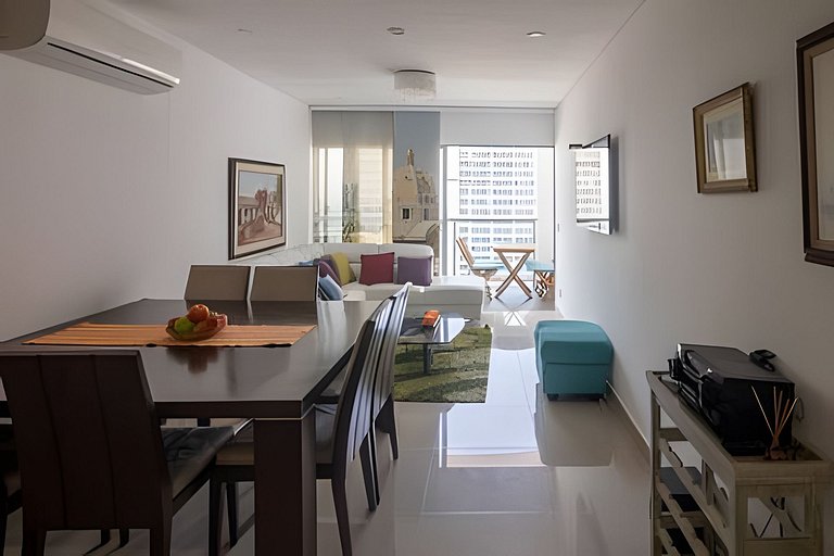 Lujoso Apto de 2 habitaciones en piso 23-Infinitum