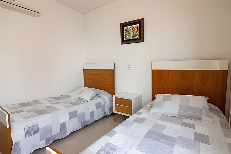 Lujoso Apto de 2 habitaciones en piso 23-Infinitum