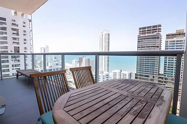 Lujoso Apto de 2 habitaciones en piso 23-Infinitum