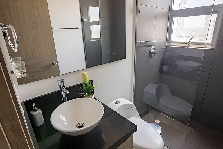 Lujoso Apto de 2 habitaciones en piso 23-Infinitum