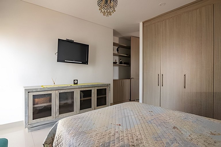 Lujoso Apto de 2 habitaciones en piso 23-Infinitum