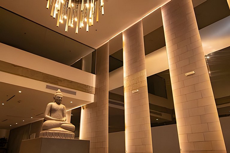 Lujoso Apto de 2 habitaciones en piso 23-Infinitum