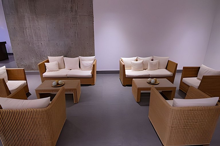 Lujoso Apto de 2 habitaciones en piso 23-Infinitum