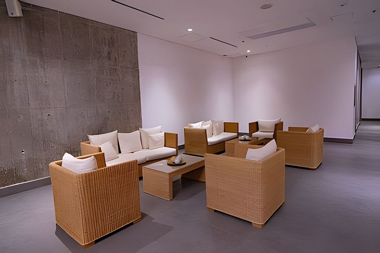 Lujoso Apto de 2 habitaciones en piso 23-Infinitum