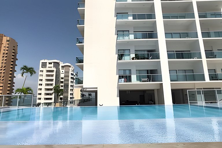 Lujoso Apto de 2 habitaciones en piso 23-Infinitum