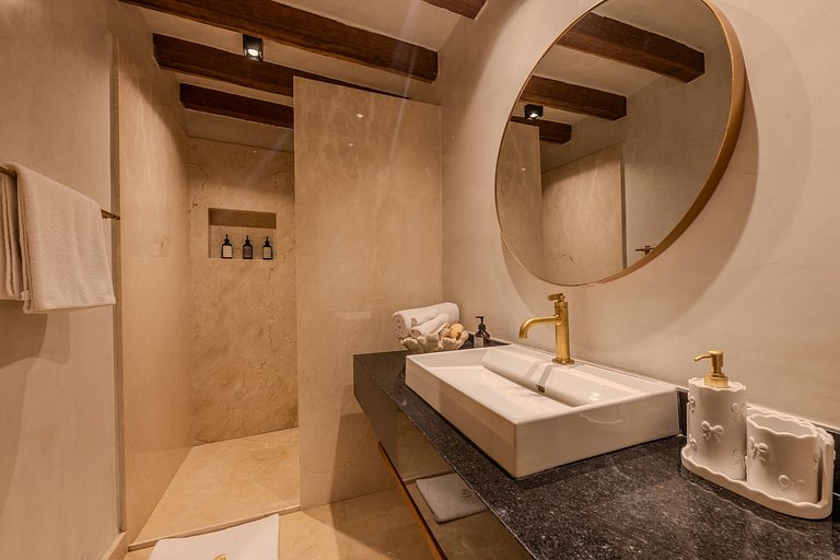 Casa IsaLuna: Oasis Privado de Lujo