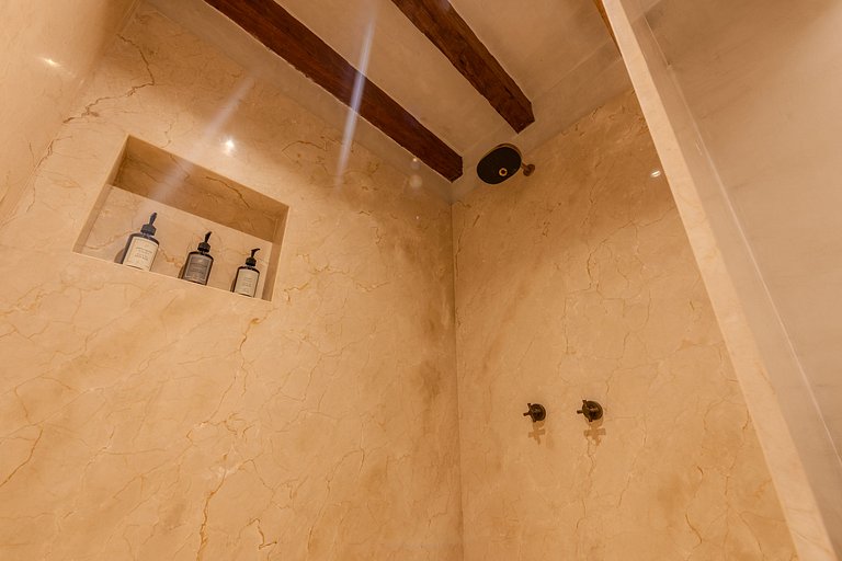 Casa IsaLuna: Oasis Privado de Lujo