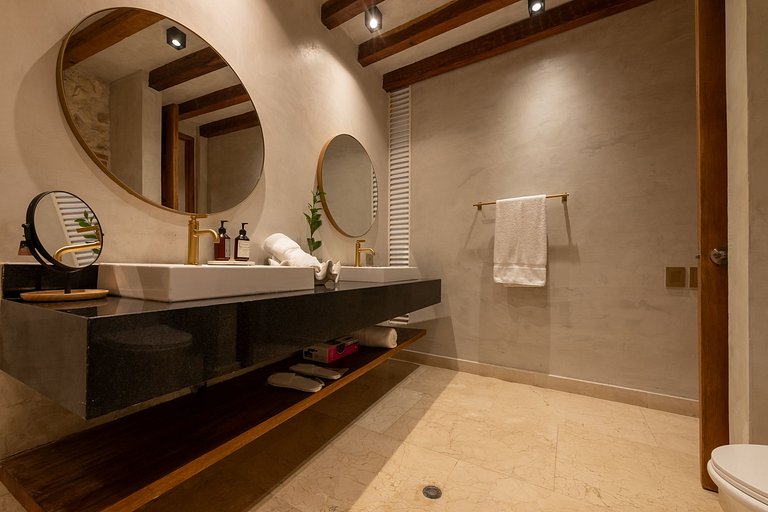 Casa IsaLuna: Oasis Privado de Lujo