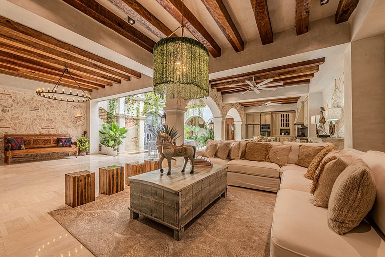 Casa IsaLuna: Oasis Privado de Lujo