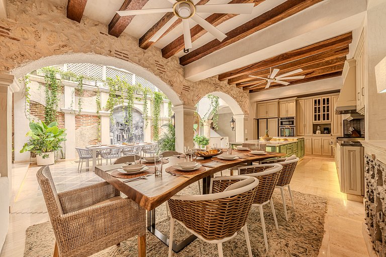 Casa IsaLuna: Oasis Privado de Lujo