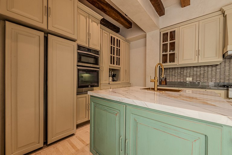 Casa IsaLuna: Oasis Privado de Lujo