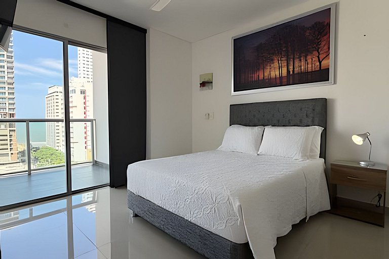 Hermoso Apto de 1 hab con Vista al Mar - Piso 10