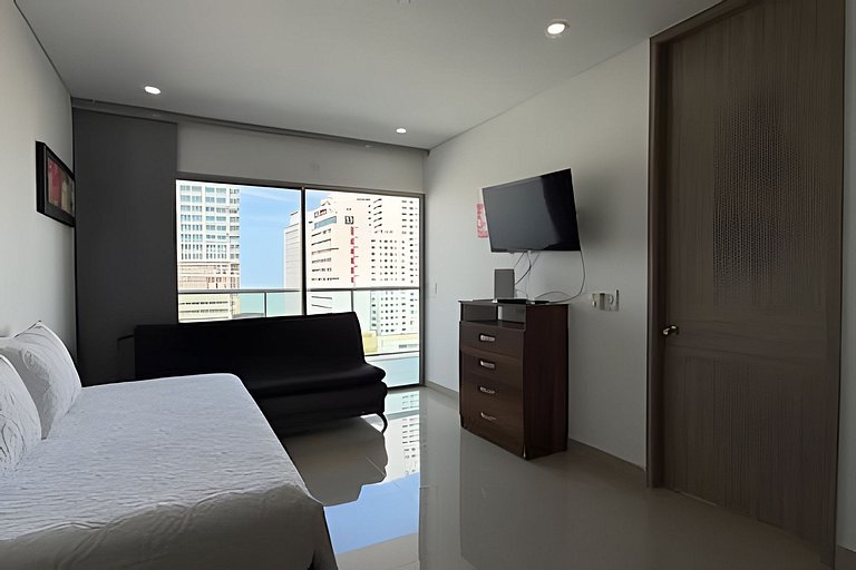 Hermoso Apto de 1 hab con Vista al Mar - Piso 10