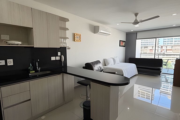 Hermoso Apto de 1 hab con Vista al Mar - Piso 10