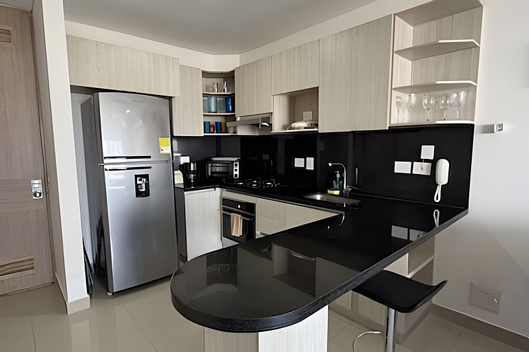 Hermoso Apto de 1 hab con Vista al Mar - Piso 10