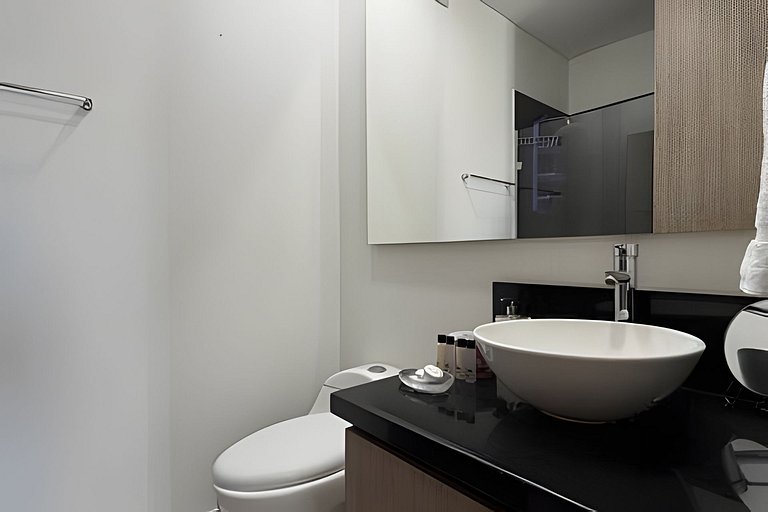 Hermoso Apto de 1 hab con Vista al Mar - Piso 10