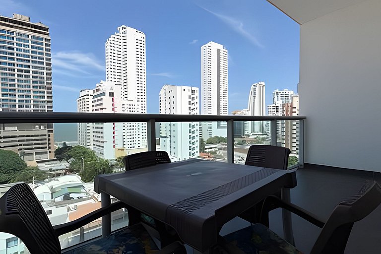 Hermoso Apto de 1 hab con Vista al Mar - Piso 10