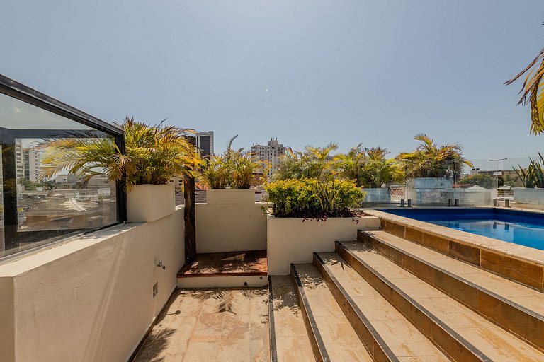 Casa de 5 Hab en la Ciudad Amurallada con Piscina