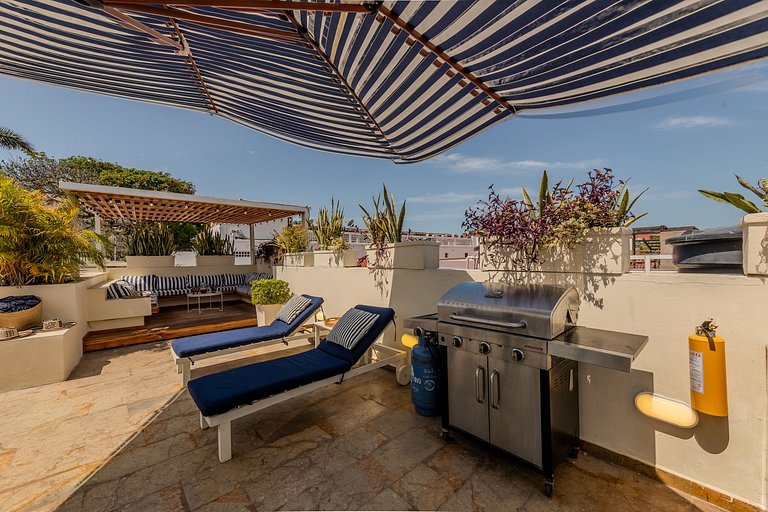 Casa de 5 Hab en la Ciudad Amurallada con Piscina