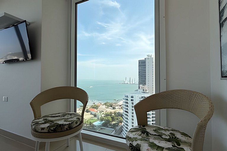 1904 h2 - Vista al mar y centro histórico 2 hab