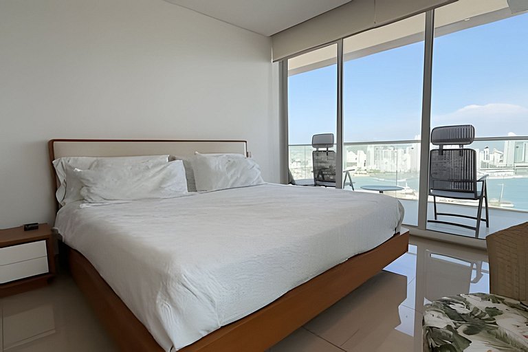 1904 h2 - Vista al mar y centro histórico 2 hab