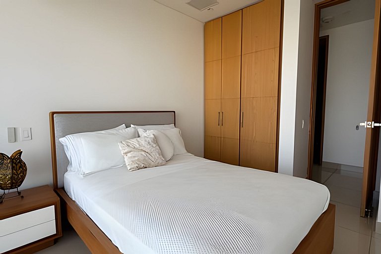 1904 h2 - Vista al mar y centro histórico 2 hab